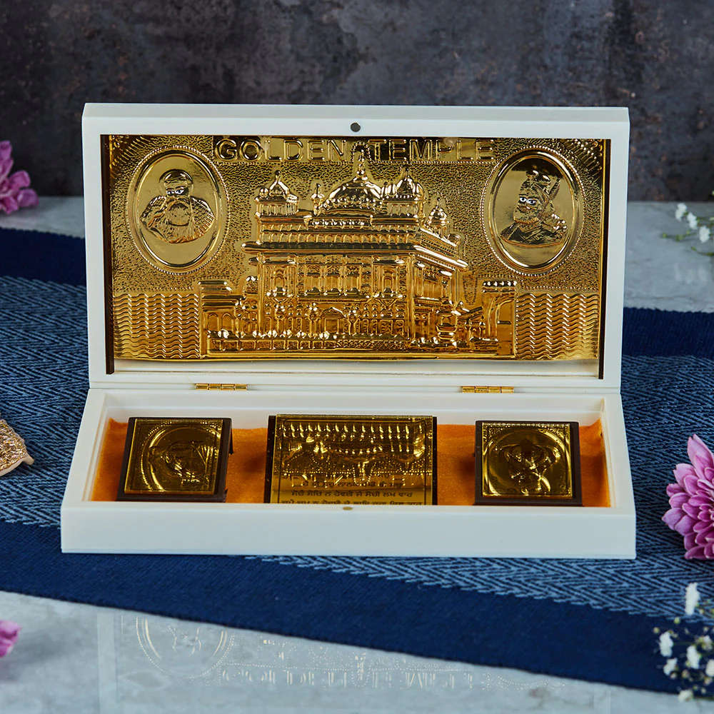 GuruNanak Dev Premium Pooja Gift Box